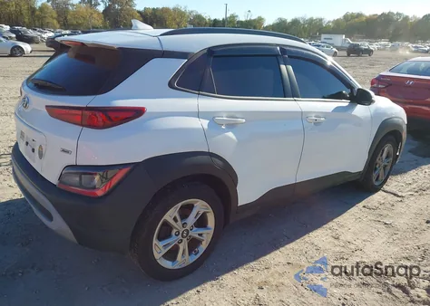 2022 Hyundai Kona Sel z USA, uszkodzony, nr VIN KM8K6CAB4NU832557